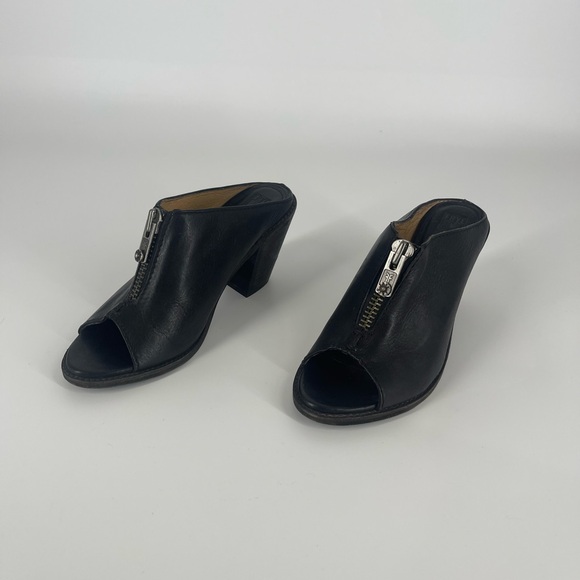 Frye Black Heels (SB9#26) - Picture 1 of 9